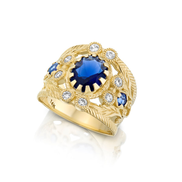 טבעת נוצות בזהב 14K בעיצוב אוריינטלי בשיבוץ יהלומים וזירקונים בגוון כחול רויאל